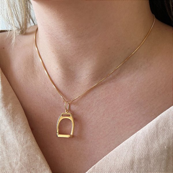 Colar Feminino Estribo Country Banhado a Ouro 18K