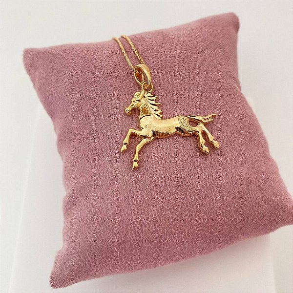 Colar Feminino Cavalo Top Banhado a Ouro 18K