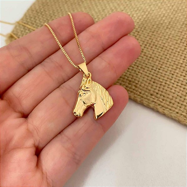 Colar Feminino Cabeça de Cavalo Médio Banhado a Ouro 18K