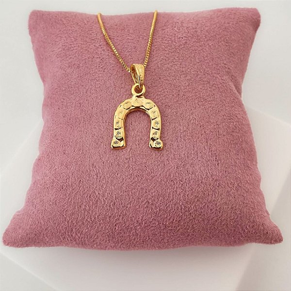Colar Feminino Ferradura com Detalhes Banhado a Ouro 18K