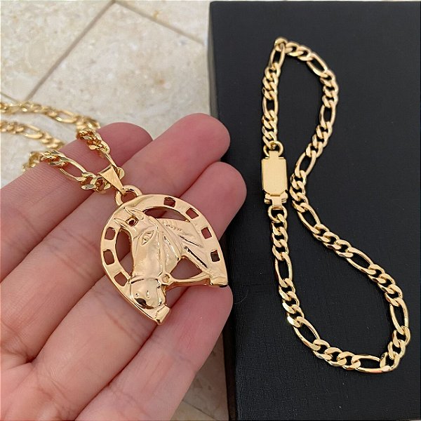 Conjunto Masculino Cavalo e Ferradura com Cordão 3x1 Banhado a Ouro 18K