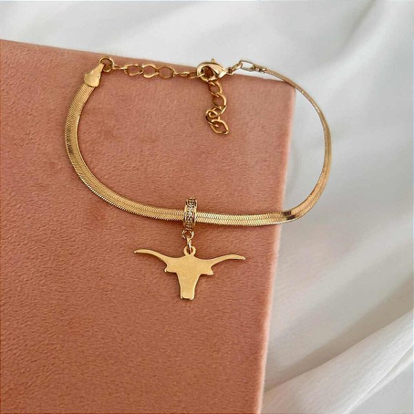 Pulseira Feminina com Fita e Berloque de Touro Banhada a Ouro 18K