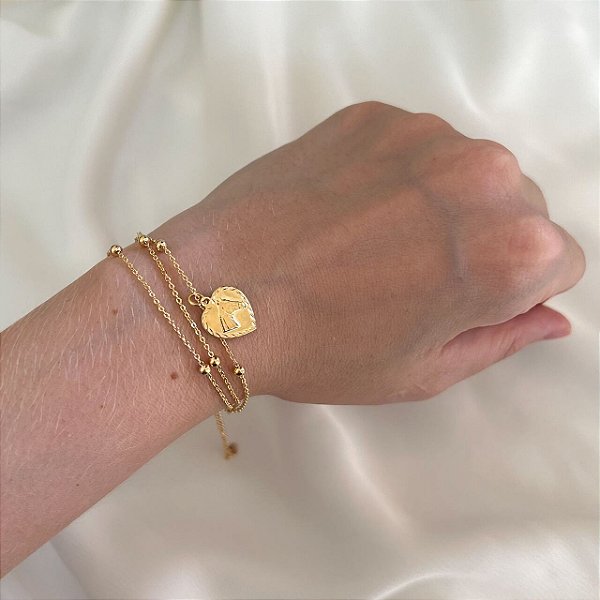 Pulseira Feminina Tripla Fina com Medalha de Coração Banhada a Ouro 18K