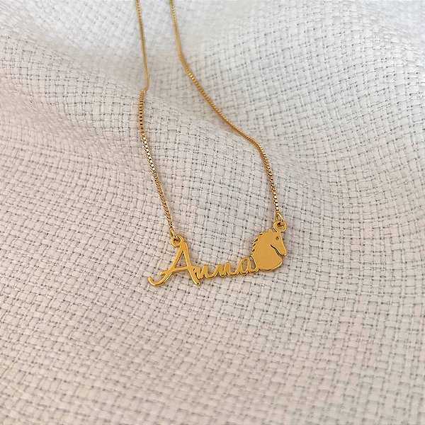 Colar Personalizado Anna com Cavalo Banhado a Ouro 18k