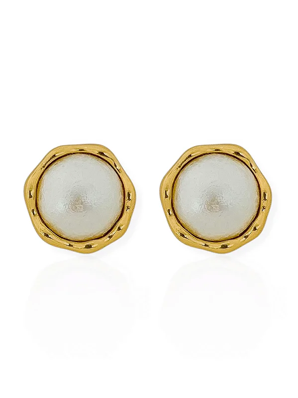 Brinco Perola Oval- Folhado Ouro 18K