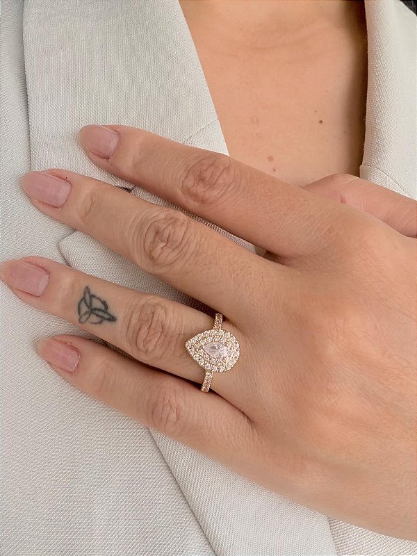 Anel Gota Zircônia Cravejada