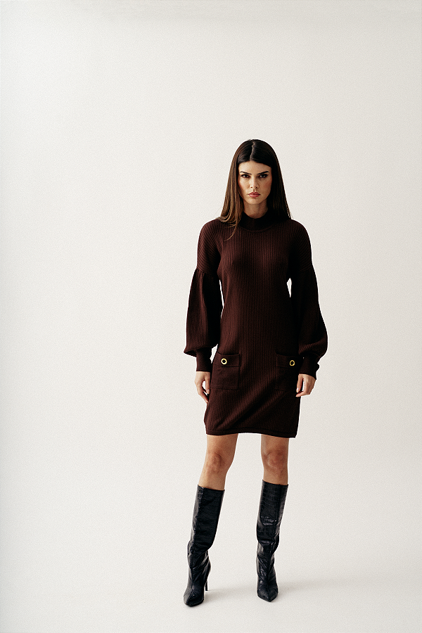 Vestido Canelado Marrom Manga Bufante