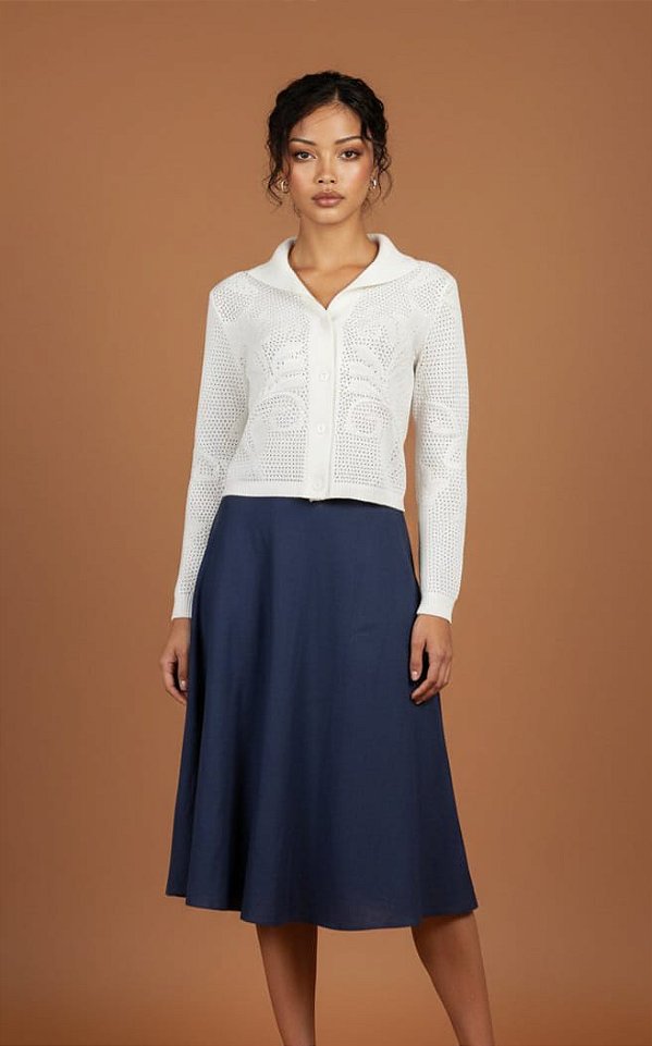 CARDIGAN TRICOT COM BORDADO DE FLORES