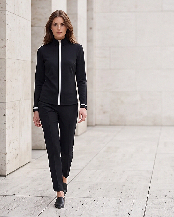 Conjunto confort calça com friso e blusa com det. off (Calça E Blusa preto com off)