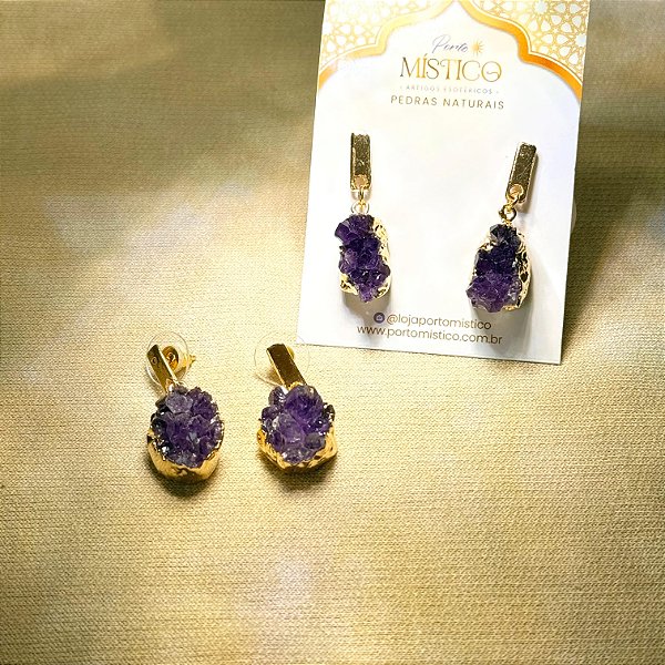 Brinco Ametista Bruta – Pedra Natural da Intuição e Harmonia | Folheado