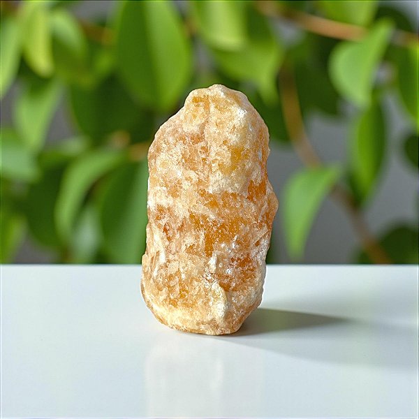 Calcita Amarela Base Serrada – Energia e Otimismo