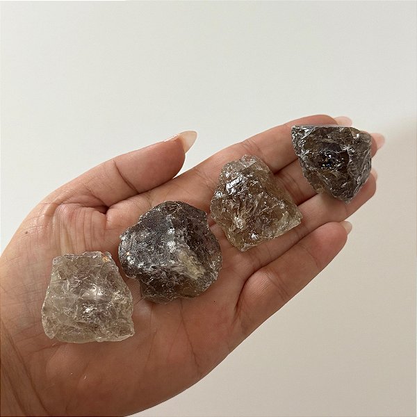 Quartzo Fumê Bruto – Proteção, Aterramento e Transmutação