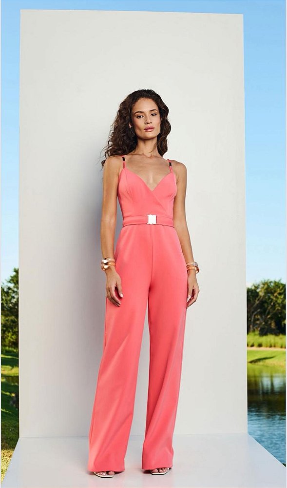 MACACÃO JUMPSUIT DECOTE TRESPASSE