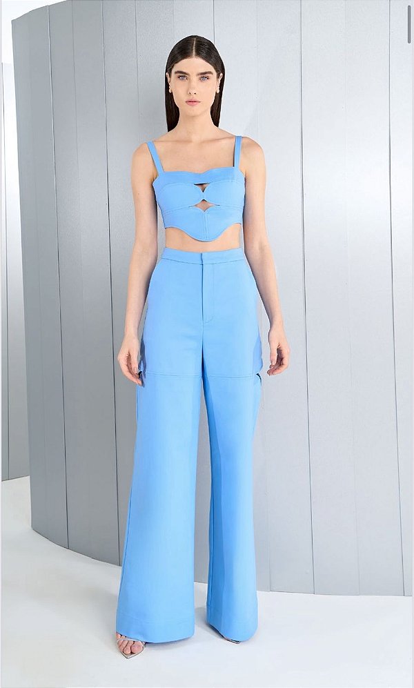 CONJUNTO CALÇA E TOP VAZADO CURVA