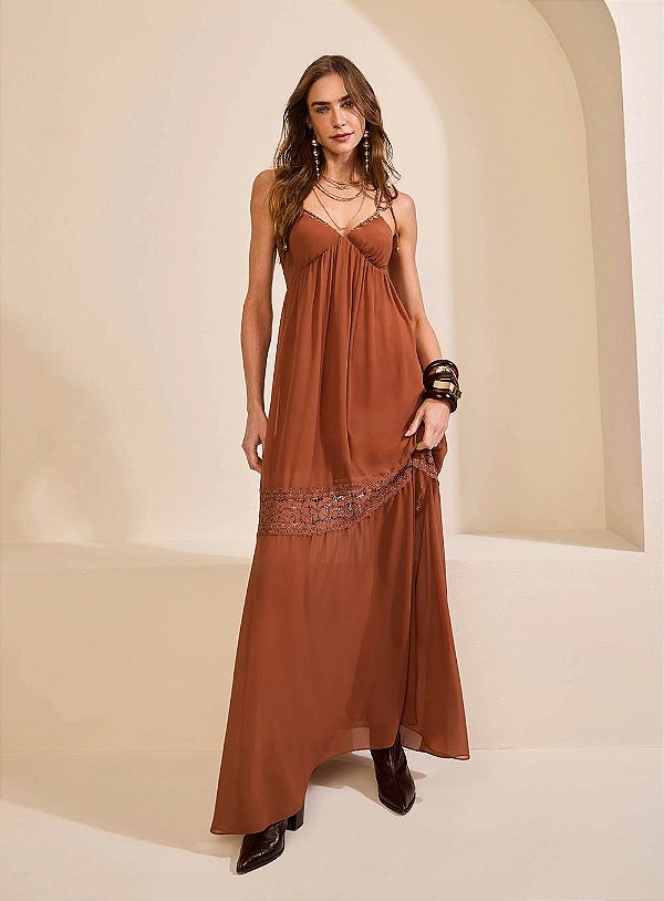 Vestido Longo Bordado Entremeios