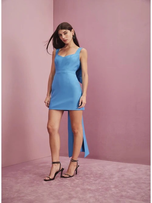 VESTIDO LONGO COM LAÇO