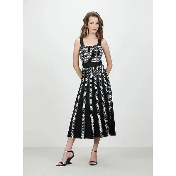 CONJUNTO TD TRICOT QUADRICULADO