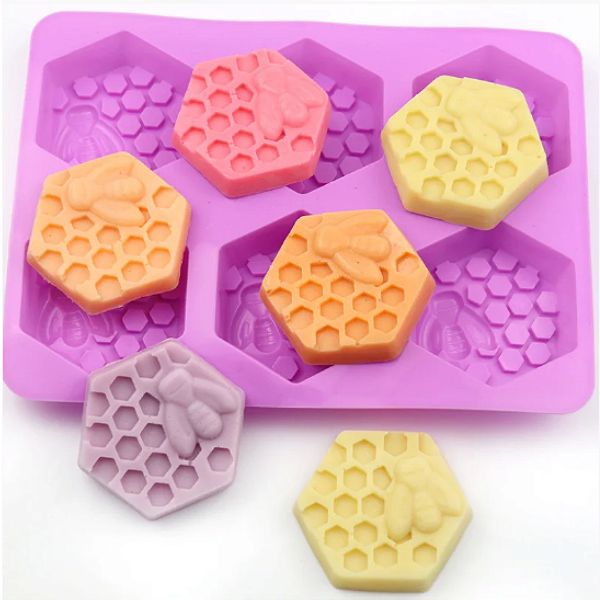 Forma de Silicone Molde Abelha 6 Cav