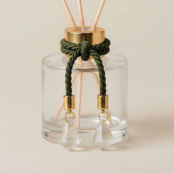 Cordão Decorativo Com Pingente Pião - Verde Militar Com Ouro - 33,5cm - 1 unidade - Rizzo