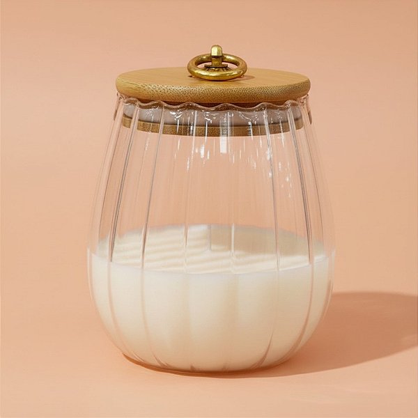Pote de Vidro Bojudo Canelado Hermético com Tampa de Bambu e Detalhe Dourado - 10x9cm - 620ml - 1 unidade - Rizzo