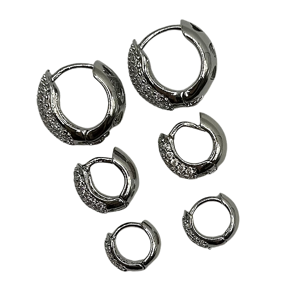 Conjunto semijóia Trio Brincos Argola Cravejada Ouro Branco