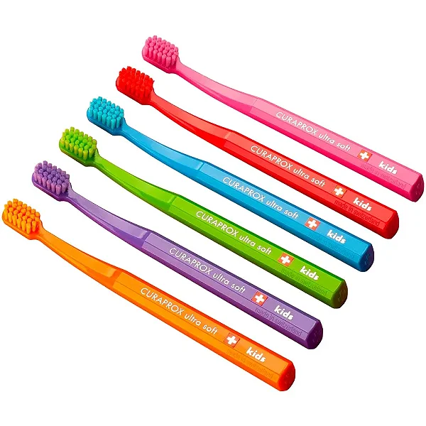 Escova de Dente Infantil Curaprox Kids - Sortido