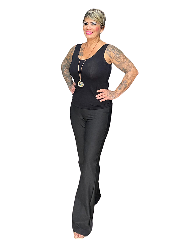 CALÇA FLARE EM SUPLEX