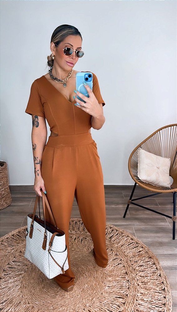 MACACÃO COM ABERTURA DIZ YX