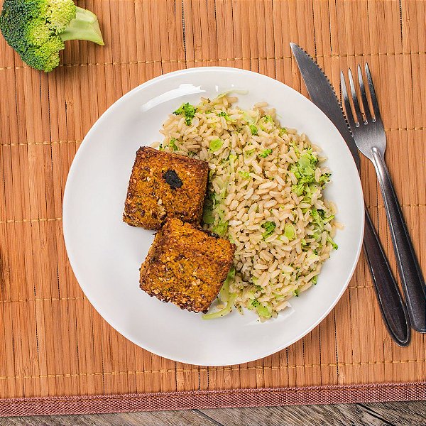 Quibe Assado de Abóbora com Arroz Integral com Brócolis - 200 gr