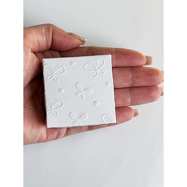 Caixa para Lembrancinha com Textura em Alto Relevo - Borboleta – 5x5x2cm - 15 unidades - O Santo Casamento