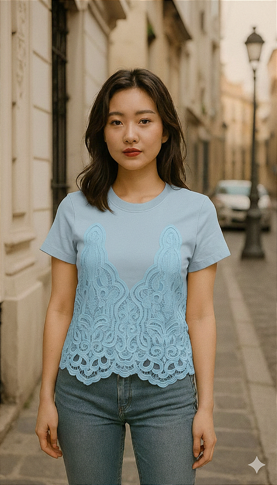 T-SHIRT CROP RENDA NUBIA