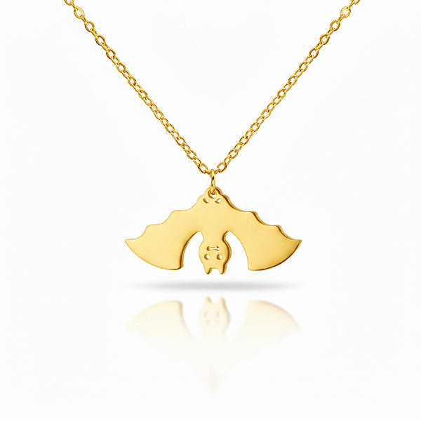 Colar Luna com Pingente de Morcego em Aço Inoxidável Dourado