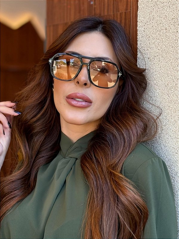 Óculos de Sol Elegance - Acetato Preto | Lente Marrom Claro