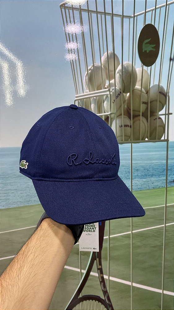 Boné R. Lacoste