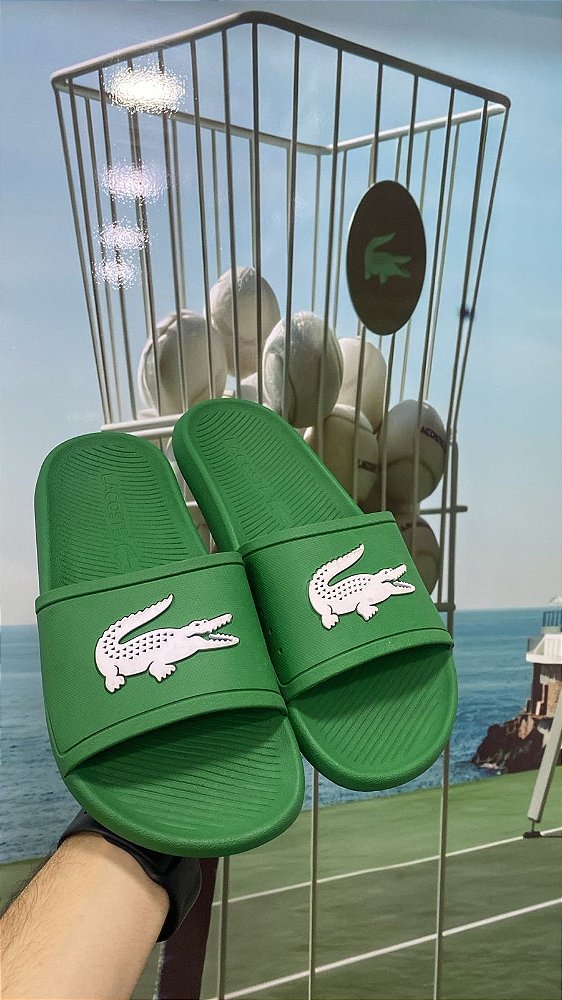 Chinelo Lacoste