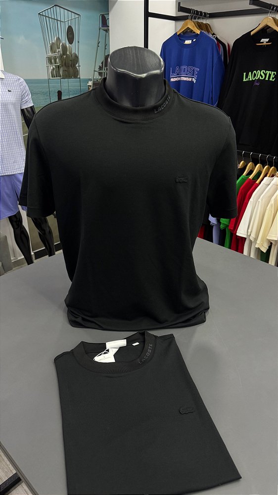 Camiseta lacoste letreiro gola 2026
