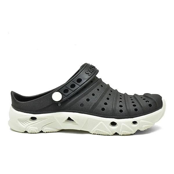 Chinelo de Pesca Tipo Crocs Saltdan - Preto e Branco