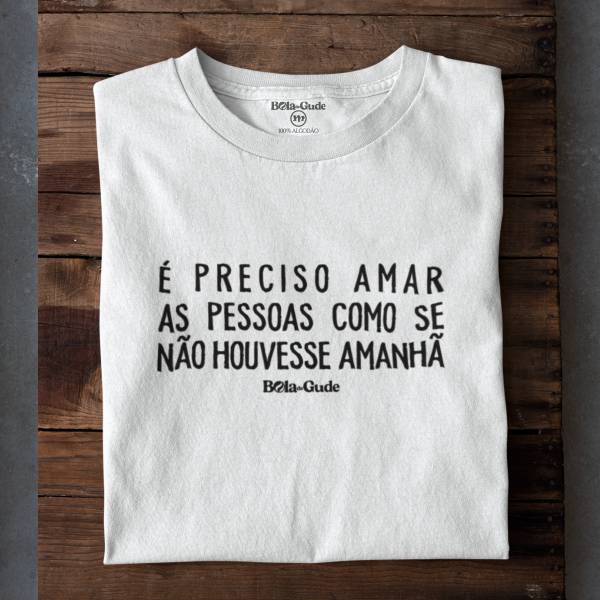 É Preciso Amar [Minimalista]