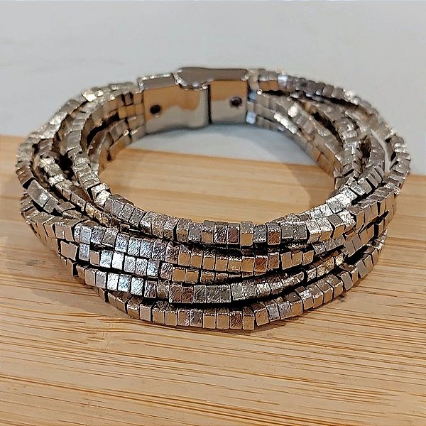 Pulseira canutilhos banhadas a rodio 8 fios