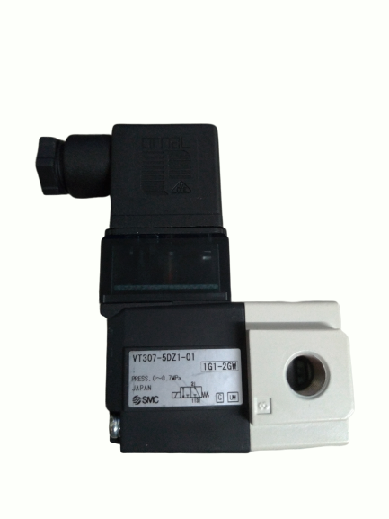 Válvula SMC Direcional Solenoide VT307 - 5DZ1 - 01