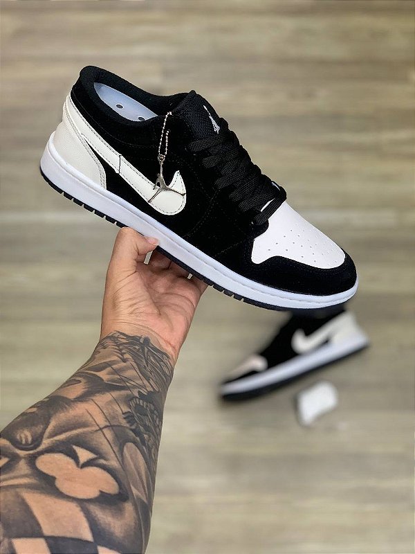 Tênis Air Jordan 1 Low Premium Branco Preto