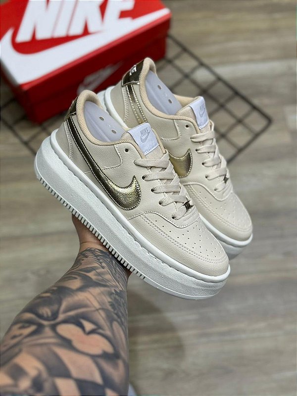 Tênis Nike Dunk Pro Série Premium Nude Dourado 01