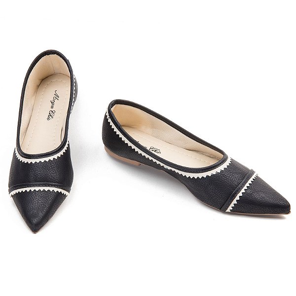 Sapatilha Preta e Gelo MegaChic.