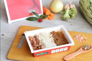 Caseirinho de Carne Moída Com Legumes, Arroz e Feijão