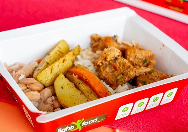 Caseirinho de Lombo Ao Molho, Legumes, Arroz Branco e Feijão Carioca