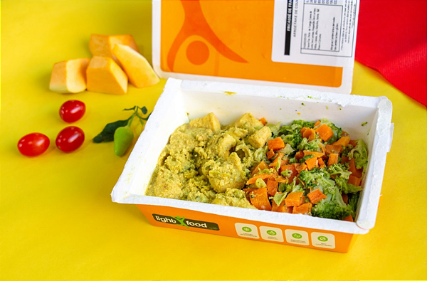 Frango Ao Curry Com Legumes