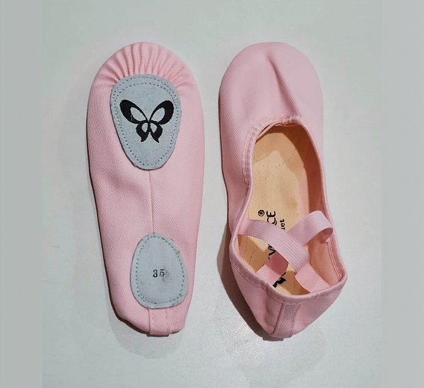 Sapatilha meia ponta infantil em lona rosa