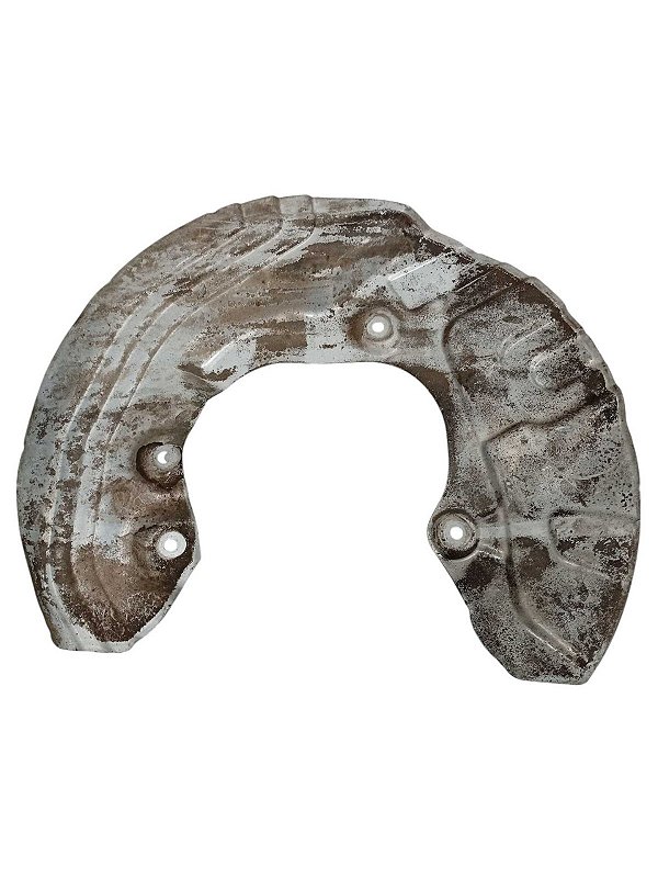 defletor disco freio dianteiro esquerdo bmw x1 2015