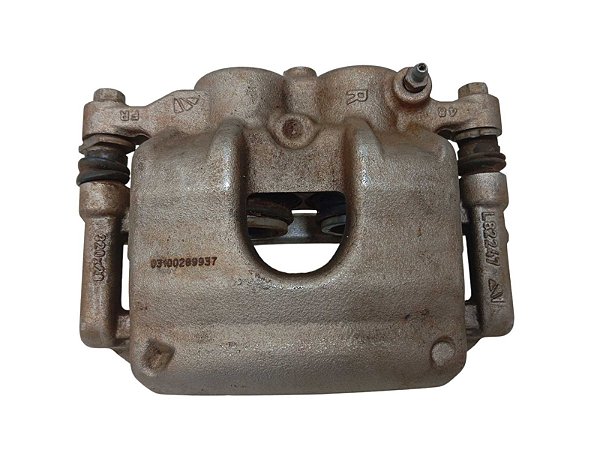 Pinça Dianteira Direita Nissan Frontier 2.3 2023