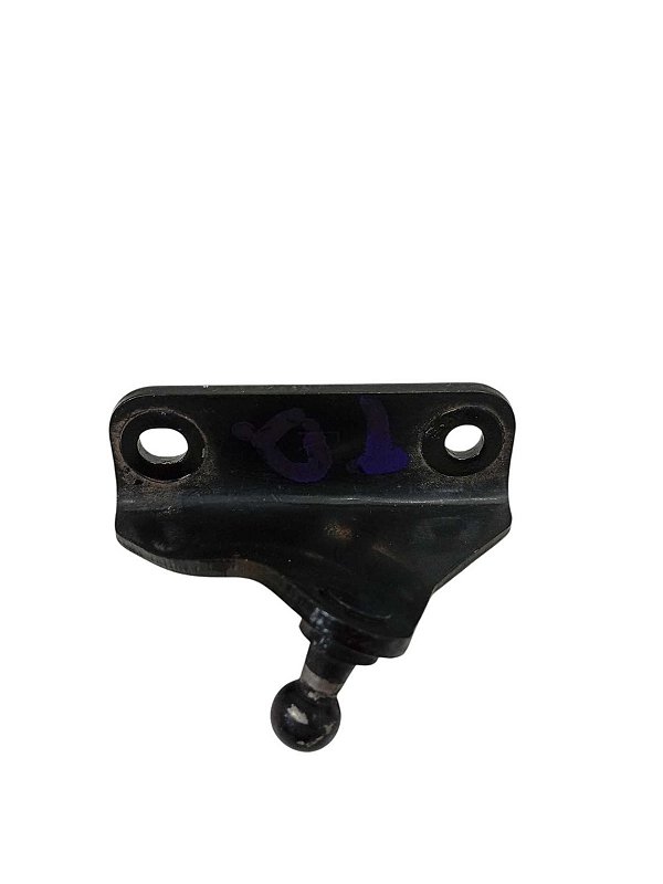 Suporte Amortecedor Direito Tampa Traseira Nissan Kicks 2019